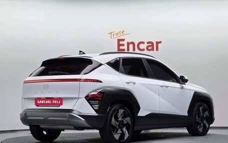 Hyundai Kona, 2023 год, 1 720 000 рублей, 2 фотография