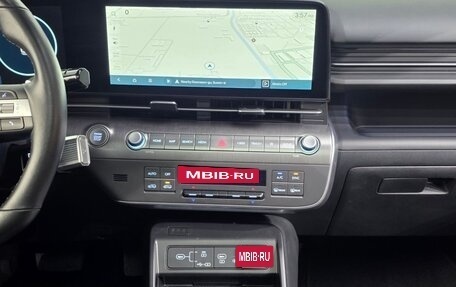 Hyundai Kona, 2023 год, 1 720 000 рублей, 14 фотография