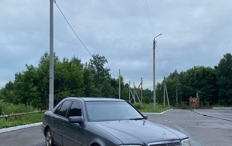 Mercedes-Benz C-Класс, 1996 год, 195 000 рублей, 5 фотография
