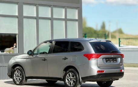 Mitsubishi Outlander III рестайлинг 3, 2012 год, 1 285 000 рублей, 3 фотография