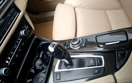 BMW 5 серия, 2010 год, 1 450 000 рублей, 3 фотография