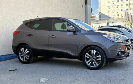 Hyundai ix35 I рестайлинг, 2014 год, 1 350 000 рублей, 4 фотография
