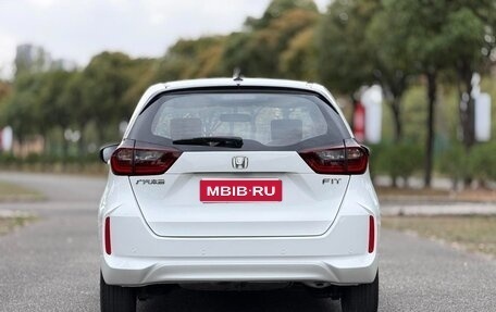 Honda Fit, 2023 год, 1 103 000 рублей, 6 фотография