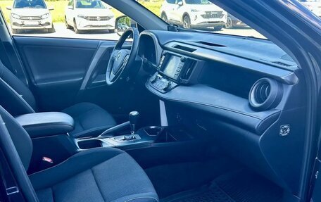 Toyota RAV4, 2016 год, 1 995 000 рублей, 11 фотография