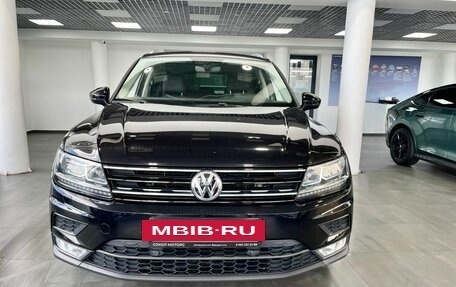 Volkswagen Tiguan II, 2017 год, 2 149 900 рублей, 3 фотография