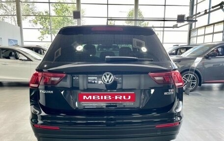 Volkswagen Tiguan II, 2017 год, 2 149 900 рублей, 5 фотография