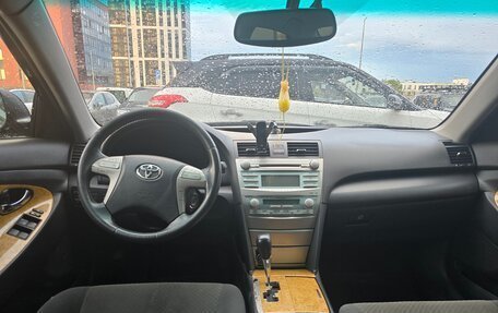 Toyota Camry, 2006 год, 750 000 рублей, 13 фотография