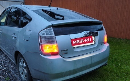 Toyota Prius, 2007 год, 499 000 рублей, 7 фотография