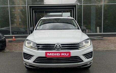 Volkswagen Touareg III, 2017 год, 2 959 000 рублей, 11 фотография