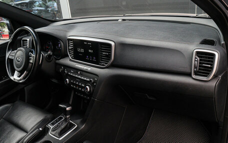 KIA Sportage IV рестайлинг, 2018 год, 2 000 000 рублей, 8 фотография