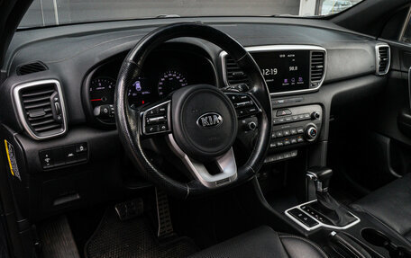 KIA Sportage IV рестайлинг, 2018 год, 2 000 000 рублей, 16 фотография
