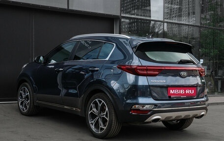 KIA Sportage IV рестайлинг, 2018 год, 2 000 000 рублей, 7 фотография