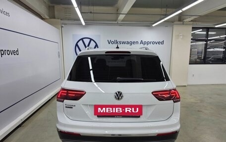 Volkswagen Tiguan II, 2024 год, 2 400 000 рублей, 5 фотография