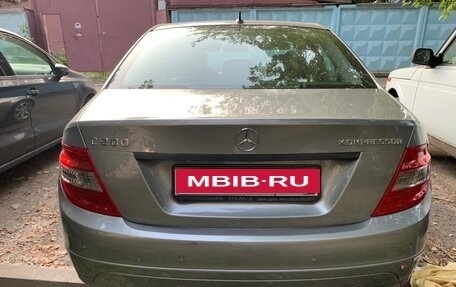 Mercedes-Benz C-Класс, 2009 год, 1 200 000 рублей, 1 фотография