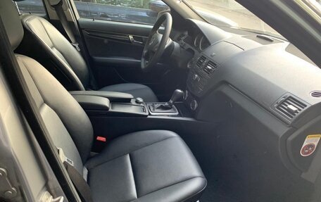 Mercedes-Benz C-Класс, 2009 год, 1 200 000 рублей, 9 фотография