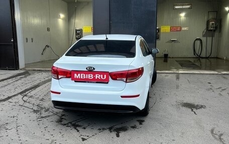 KIA Rio III рестайлинг, 2016 год, 670 000 рублей, 4 фотография