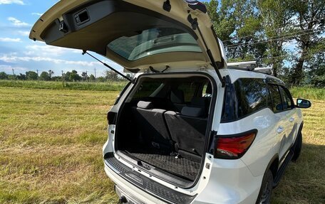Toyota Fortuner II, 2020 год, 4 000 000 рублей, 30 фотография