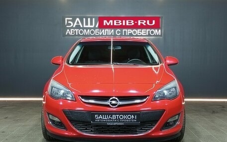 Opel Astra J, 2012 год, 920 000 рублей, 2 фотография
