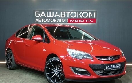 Opel Astra J, 2012 год, 920 000 рублей, 3 фотография