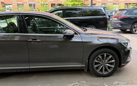 Volkswagen Passat B8 рестайлинг, 2015 год, 1 100 000 рублей, 6 фотография