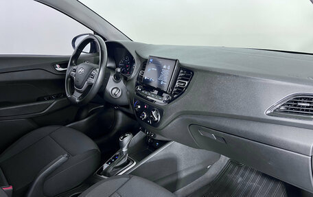 Hyundai Solaris II рестайлинг, 2021 год, 1 747 000 рублей, 19 фотография