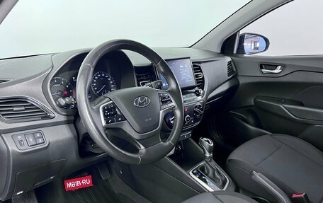 Hyundai Solaris II рестайлинг, 2021 год, 1 747 000 рублей, 9 фотография