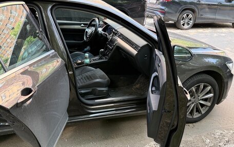 Volkswagen Passat B8 рестайлинг, 2015 год, 1 100 000 рублей, 8 фотография