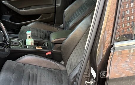 Volkswagen Passat B8 рестайлинг, 2015 год, 1 100 000 рублей, 13 фотография