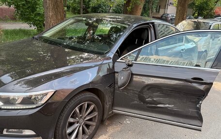 Volkswagen Passat B8 рестайлинг, 2015 год, 1 100 000 рублей, 17 фотография