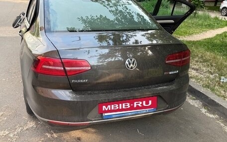 Volkswagen Passat B8 рестайлинг, 2015 год, 1 100 000 рублей, 4 фотография