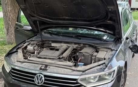 Volkswagen Passat B8 рестайлинг, 2015 год, 1 100 000 рублей, 19 фотография