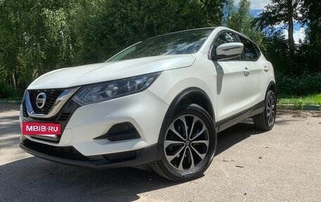 Nissan Qashqai, 2020 год, 2 300 000 рублей, 2 фотография