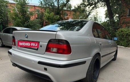 BMW 5 серия, 2003 год, 750 000 рублей, 3 фотография