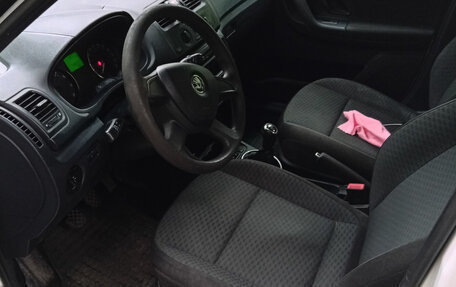 Skoda Fabia II, 2013 год, 290 000 рублей, 8 фотография