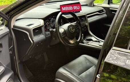 Lexus RX IV рестайлинг, 2019 год, 4 190 000 рублей, 8 фотография