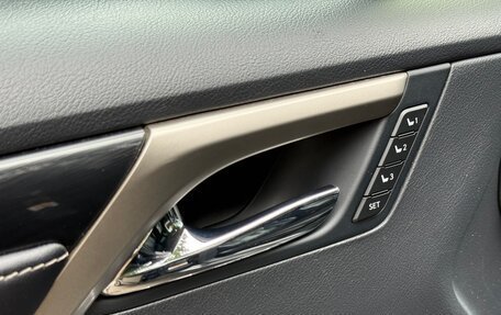 Lexus RX IV рестайлинг, 2019 год, 4 190 000 рублей, 16 фотография