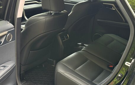 Lexus RX IV рестайлинг, 2019 год, 4 190 000 рублей, 9 фотография