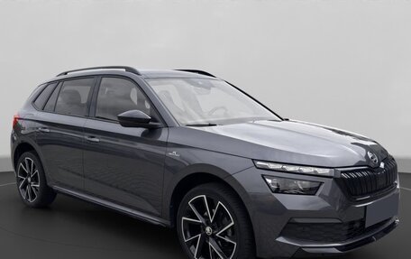 Skoda Kamiq I, 2022 год, 2 275 000 рублей, 8 фотография