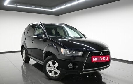 Mitsubishi Outlander III рестайлинг 3, 2011 год, 995 000 рублей, 5 фотография