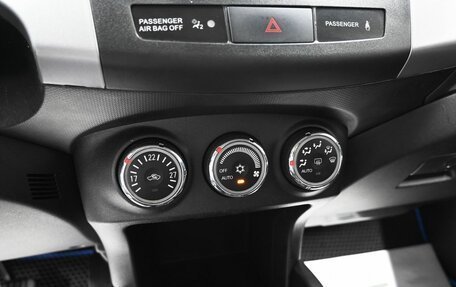 Mitsubishi Outlander III рестайлинг 3, 2011 год, 995 000 рублей, 18 фотография