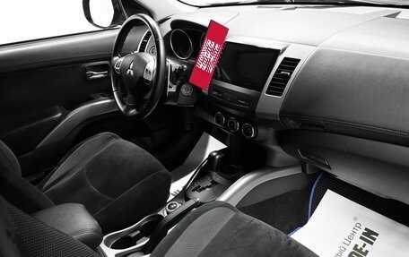 Mitsubishi Outlander III рестайлинг 3, 2011 год, 995 000 рублей, 15 фотография