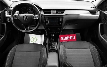Skoda Rapid I, 2018 год, 1 545 000 рублей, 11 фотография