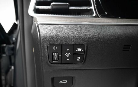 KIA K5, 2020 год, 2 095 000 рублей, 31 фотография