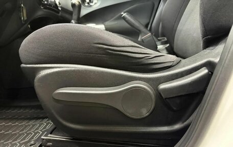 Nissan Juke II, 2012 год, 865 000 рублей, 10 фотография