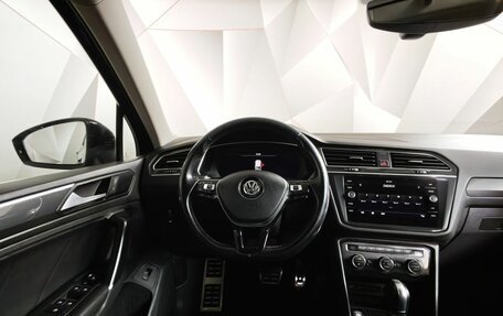 Volkswagen Tiguan II, 2018 год, 2 581 000 рублей, 20 фотография