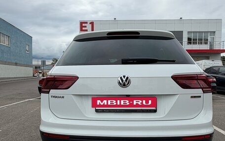 Volkswagen Tiguan II, 2018 год, 2 222 000 рублей, 4 фотография