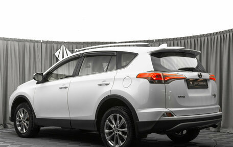 Toyota RAV4, 2018 год, 2 850 000 рублей, 4 фотография