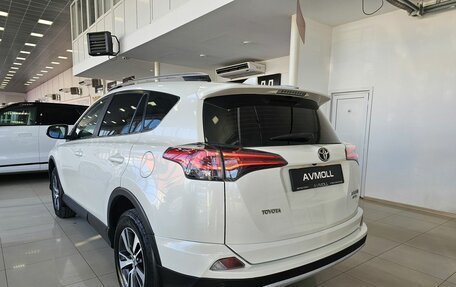 Toyota RAV4, 2017 год, 2 749 000 рублей, 8 фотография