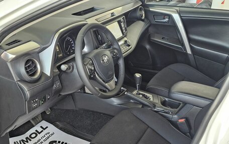 Toyota RAV4, 2017 год, 2 749 000 рублей, 11 фотография