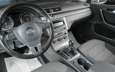 Volkswagen Passat B7, 2013 год, 1 429 000 рублей, 8 фотография